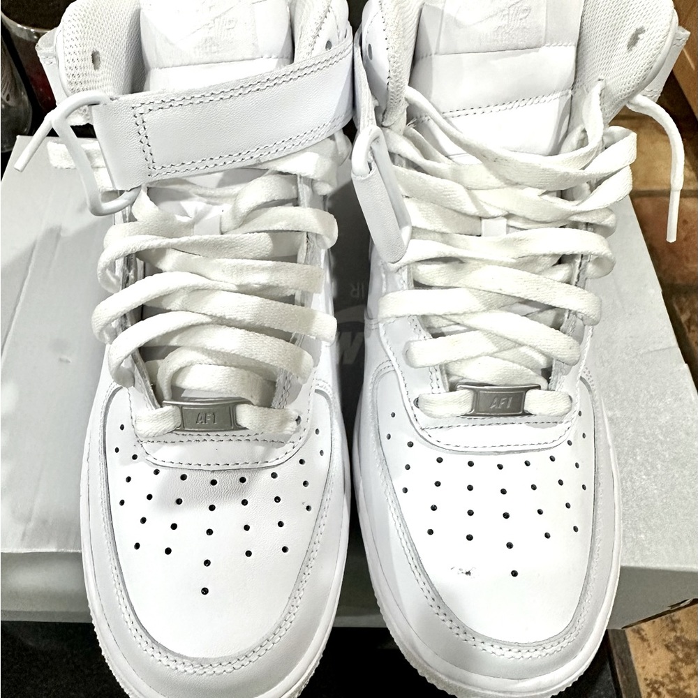 Nike Air Force 1 Mid ‘07